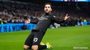 [天下足球]大姆巴佩助威 小姆巴佩绝平