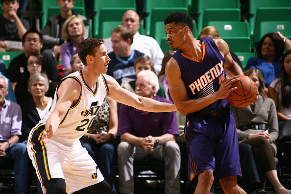 更加扑朔迷 更加扑朔迷